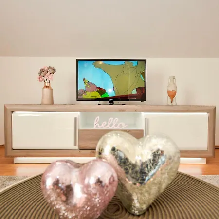 Rafaela Apartment Vrsi