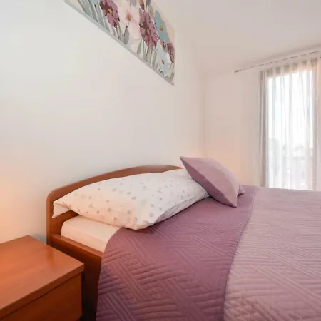 Rafaela Apartment